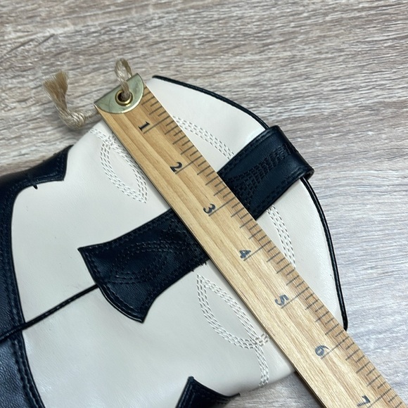 Circus NY by Sam Edelman Yolanda NWOT 2 Tone Black Cream Short Western Boot 8.5 - Picture 11 of 12